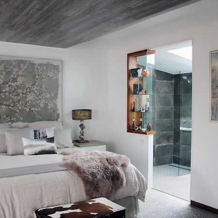 Bulc Boutique Bed & Breakfast เบลมอนต์ ภายนอก รูปภาพ